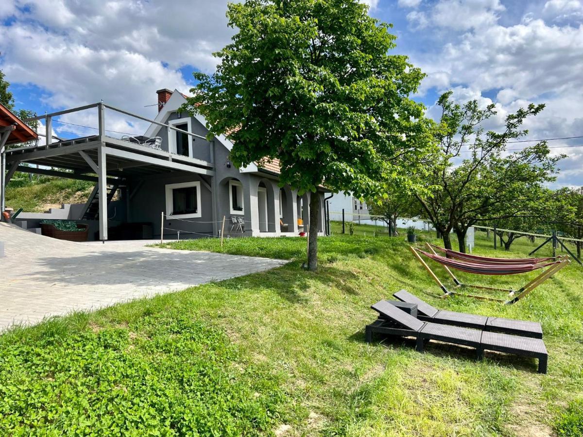 Voelgyhid Village Balaton Kőröshegy Exterior foto